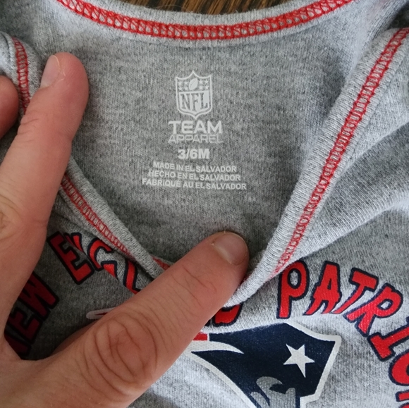 New England Patriots Baby Unisex Bodysuit - Picture 2 of 2